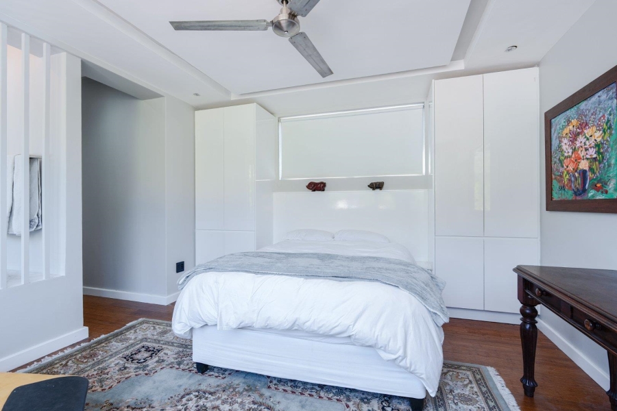 3 Bedroom Property for Sale in Oranjezicht Western Cape